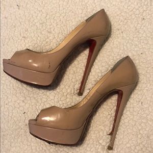 Moving in two weeks make an offer!